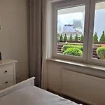 Jantar Z Ogrodkiem Apartmán *