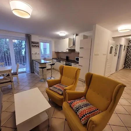 Jantar Z Ogrodkiem *