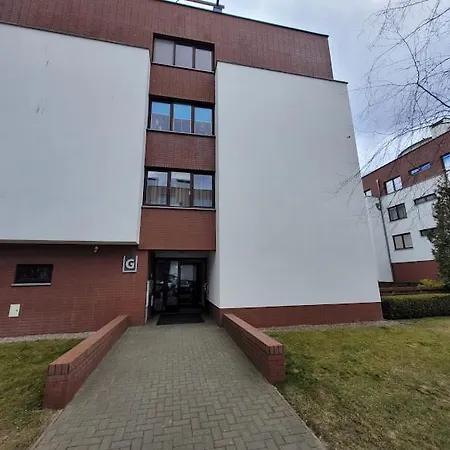 Apartament Jantar Z Ogródkiem Kołobrzeg