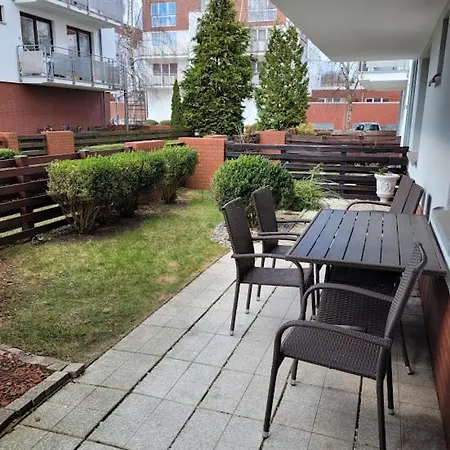 Jantar Z Ogrodkiem Apartmán Kolobřeh