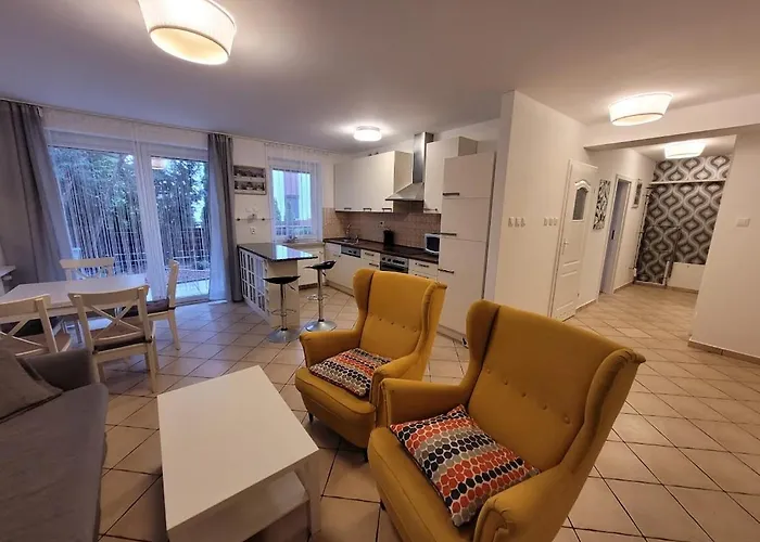 Jantar Z Ogrodkiem *