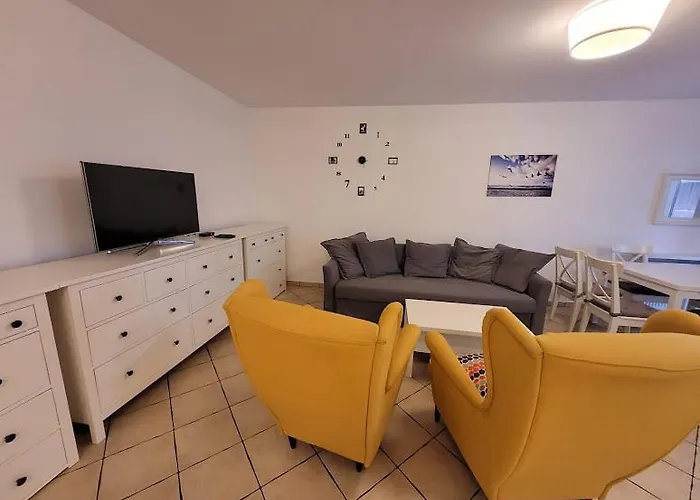 Jantar Z Ogródkiem Apartament